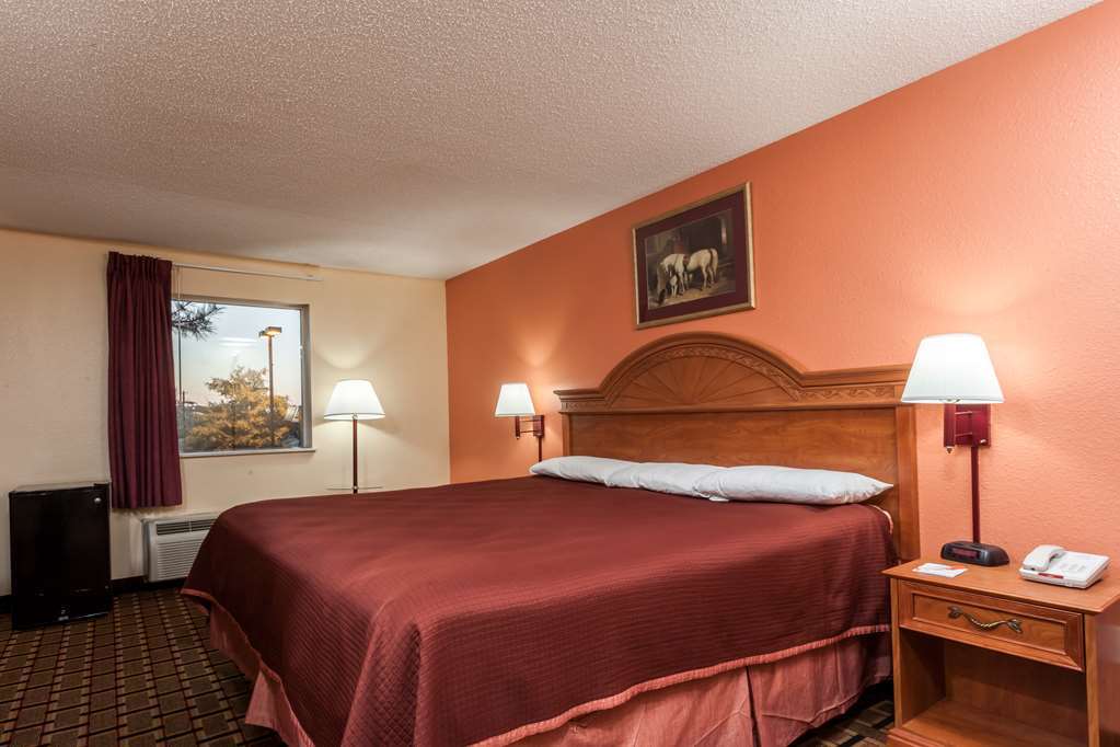 Howard Johnson By Wyndham Airport Louisville Rum bild